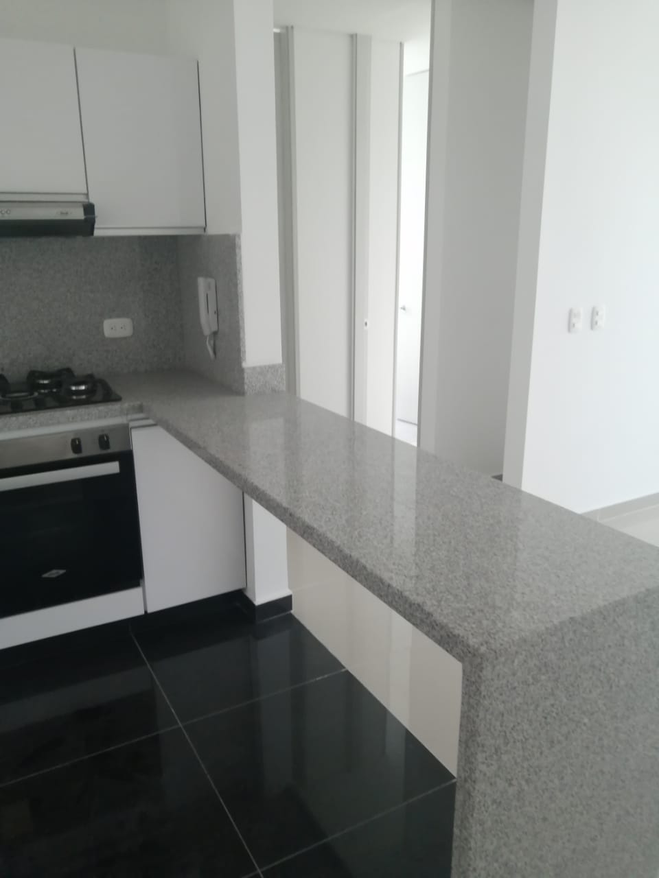 Imagen de  ¡Precio de oportunidad!. Apartamentos para venta en Girardot